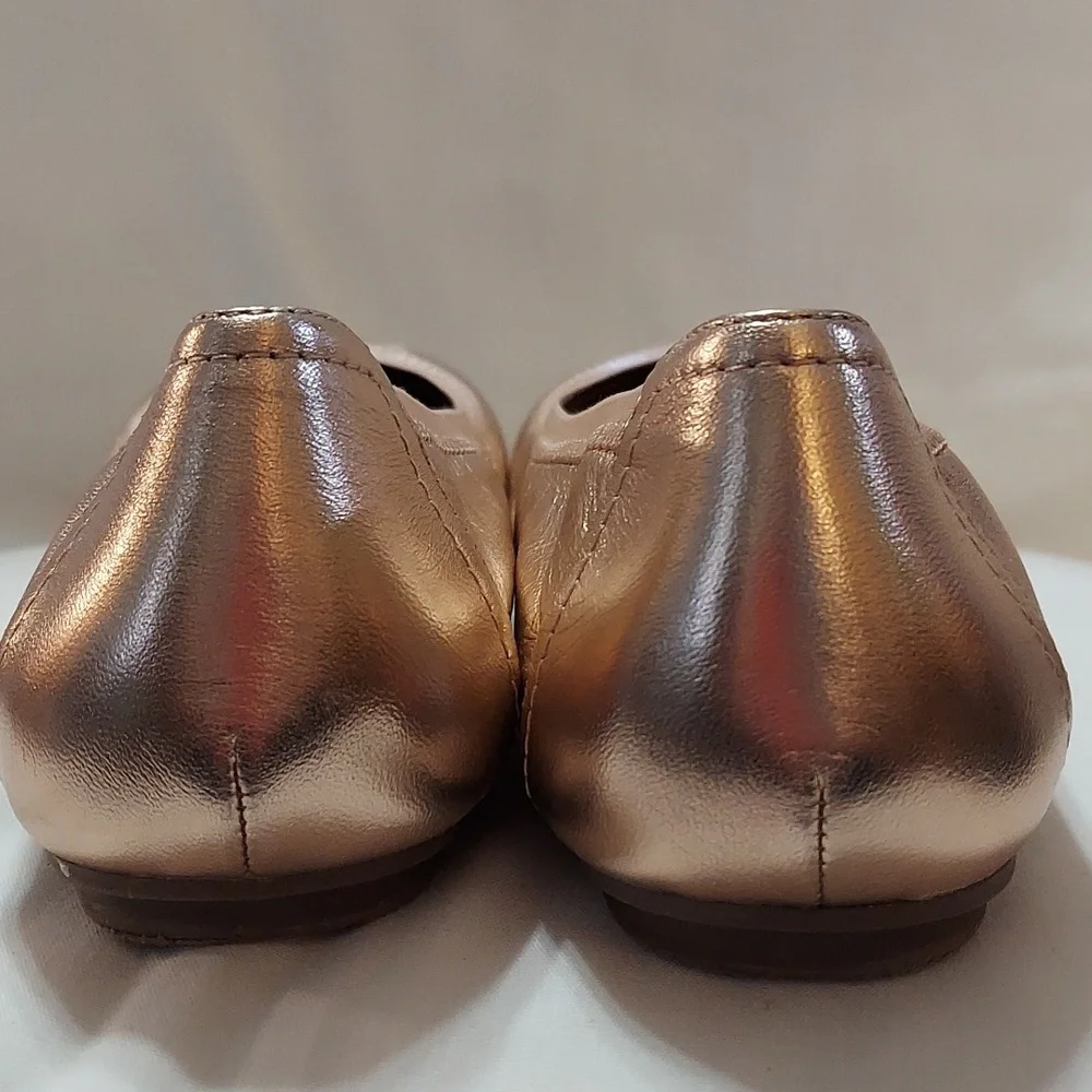 Vionic rose gold ballet flats. NWOT Sz 9 Wide - Picture 3 of 8